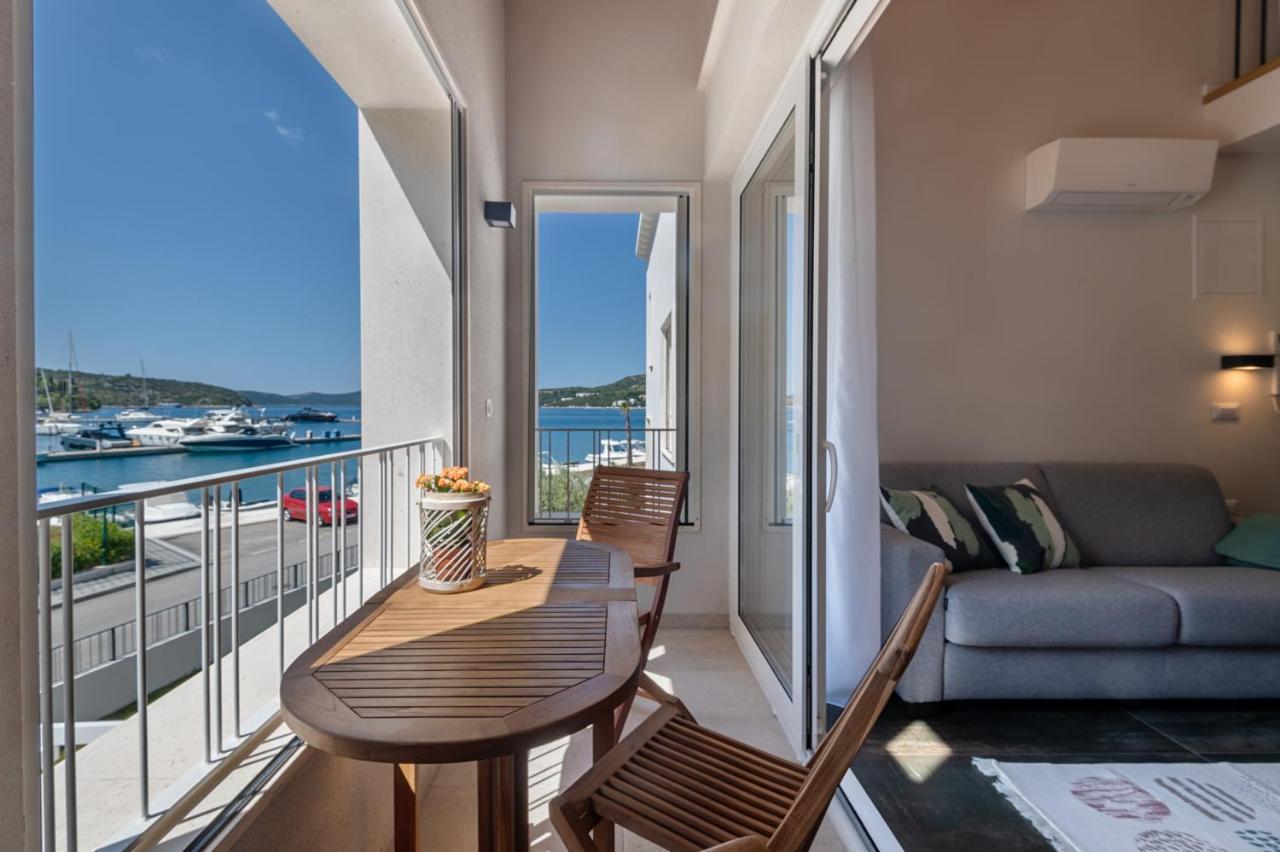Luxury Seaview Apartment - Mare スラノ エクステリア 写真